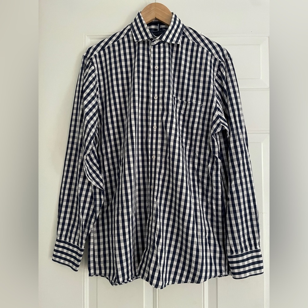 Tommy Hilfiger Button Up Dress Shirt Blue White Plaid Regular Fit Men’s Size M